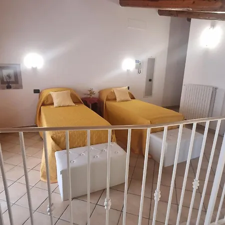 Dimora Suriano Σπίτι διακοπών