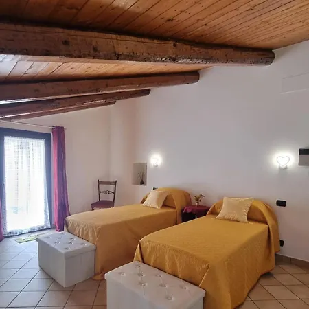 Ferienhaus Dimora Suriano